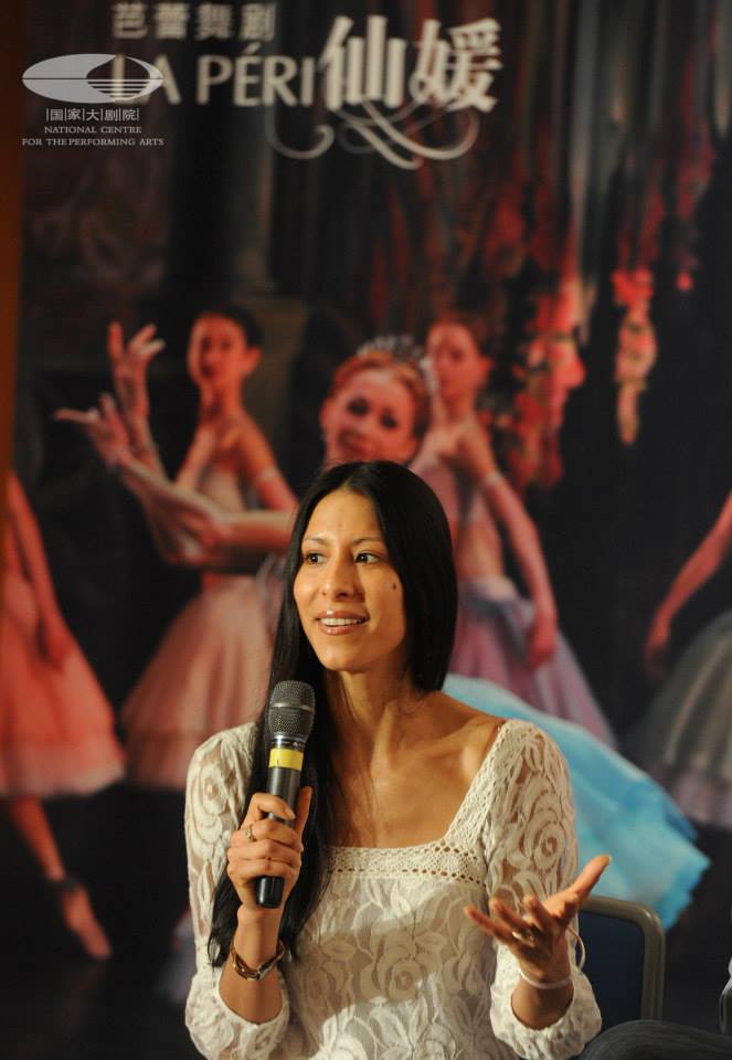 295632_165852723593049_1893176883_n